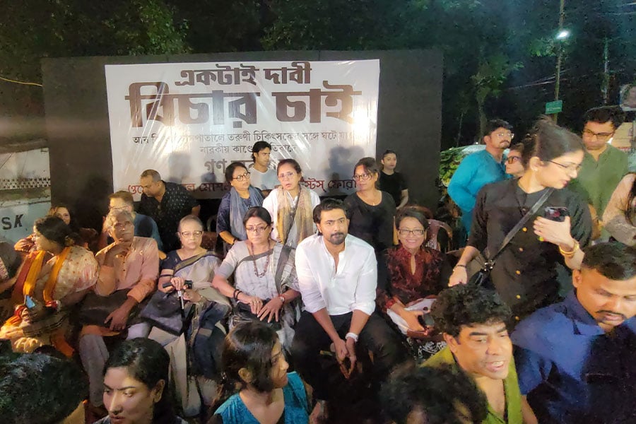 Bengal Celebs at RG Kar Protest 2