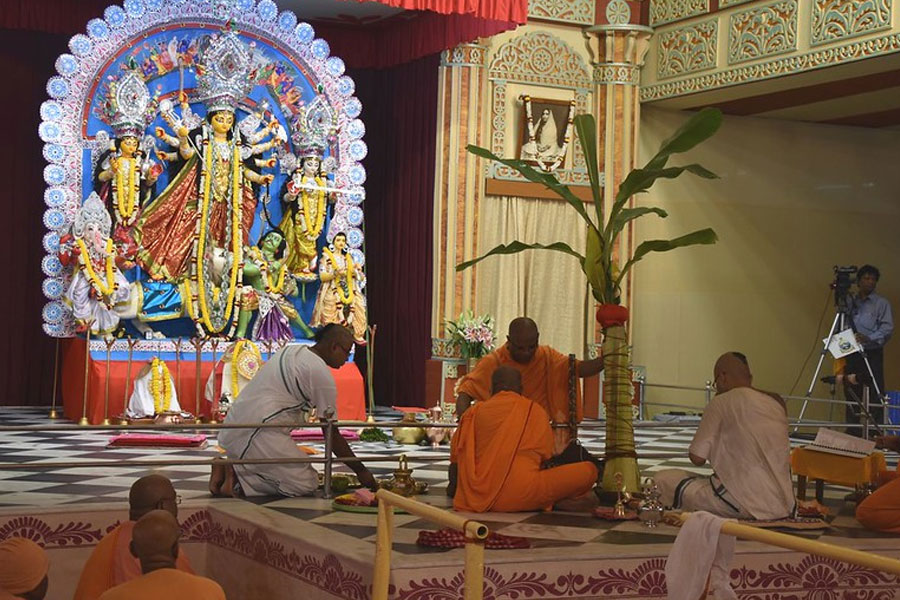 Durga Puja: Khuti Puja will be performed on the day of Janmasthami at Belur Math