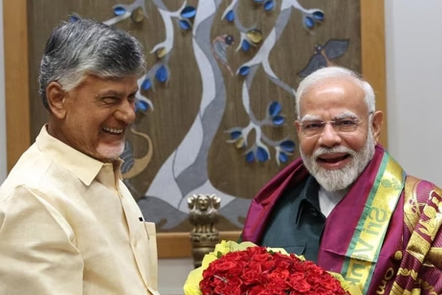 Chandrababu Naidu meets PM Modi, seeks more Centre help for Andhra