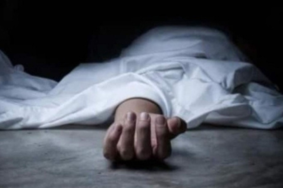 Mumbai Man Found Dead On Road and Wife dead in Flat