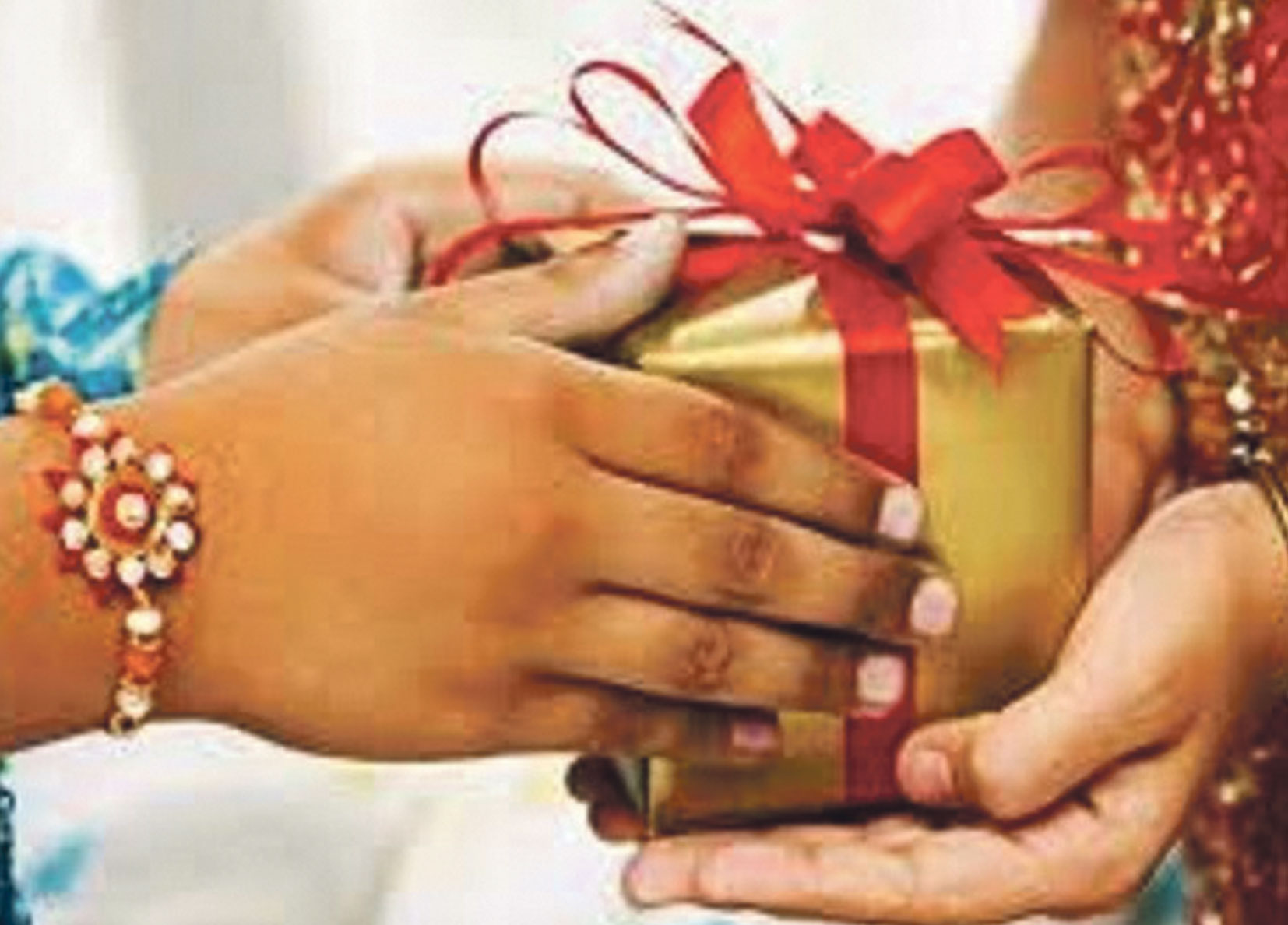 Watches, handbags, earbuds, and more gifts for your sibling in Rakshabandhan