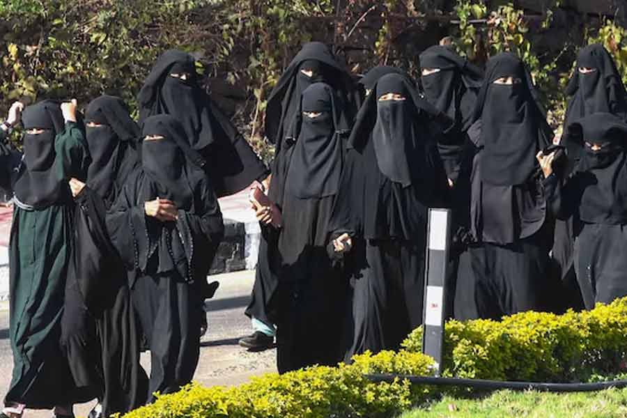 Uttar Pradesh man gives triple talaq to wife for 'praising' PM Modi