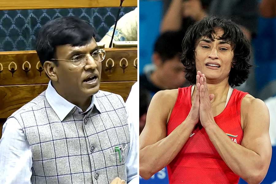 PM Modi directed IOA Vinesh Phogat's Olympics disqualification, Sports minister in Lok Sabha