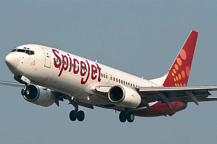 SpiceJet Hasn't Paid ₹ 355 Crore In PF And Tax Dues