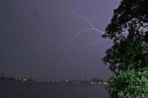 1 died as thunder struck fisherman in Sagar