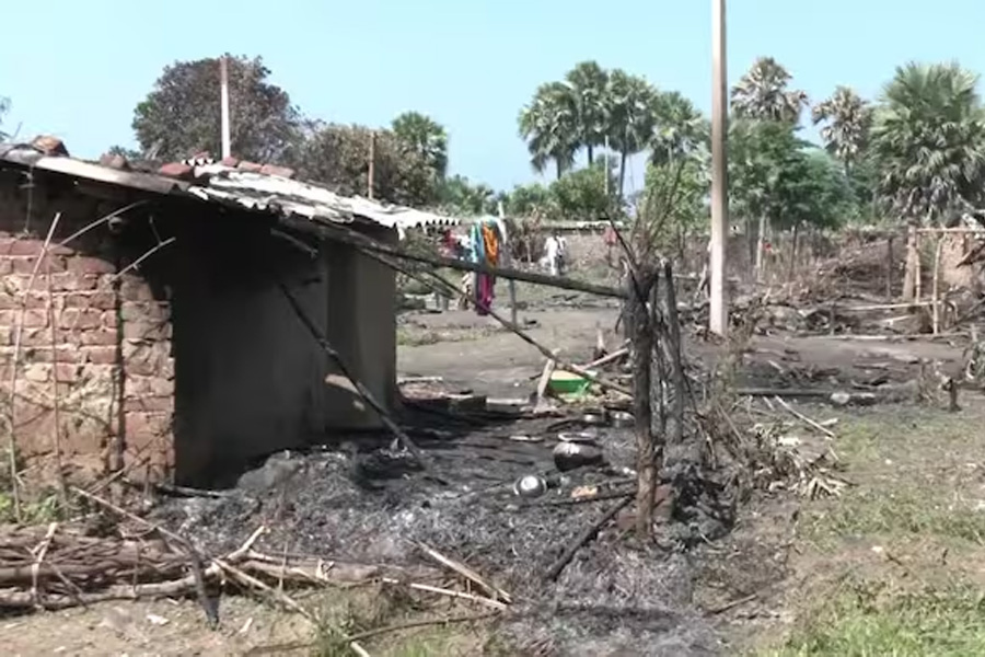 100 houses of Dalit Community set on fire in Bihar