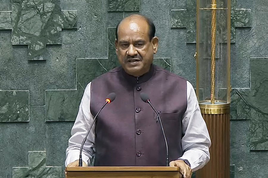 OM BIRLA SAYS WELFARE FOR LAST PERSON OF SOCIETY THROUGH TECHNOLOGY