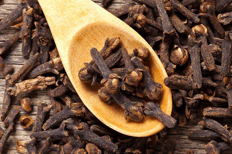 Know these Health benefits of Clove