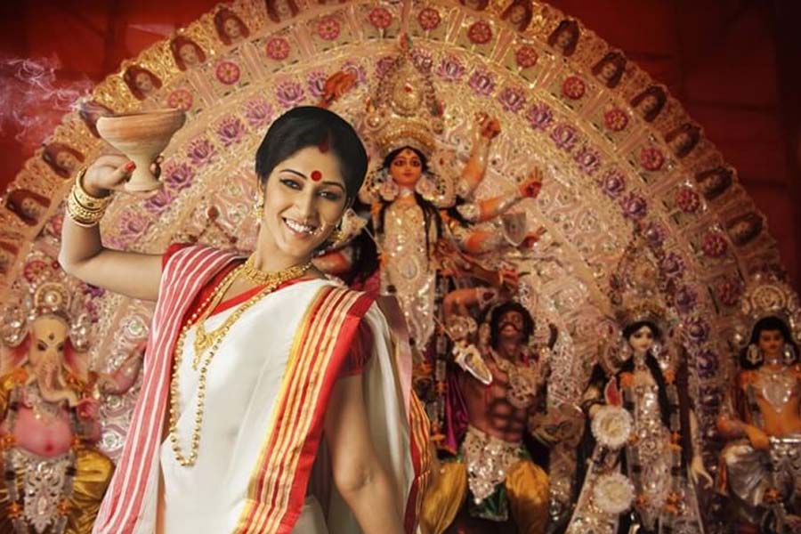 Durga Puja 2024: Colours to wear on Durga Puja days to bring good luck