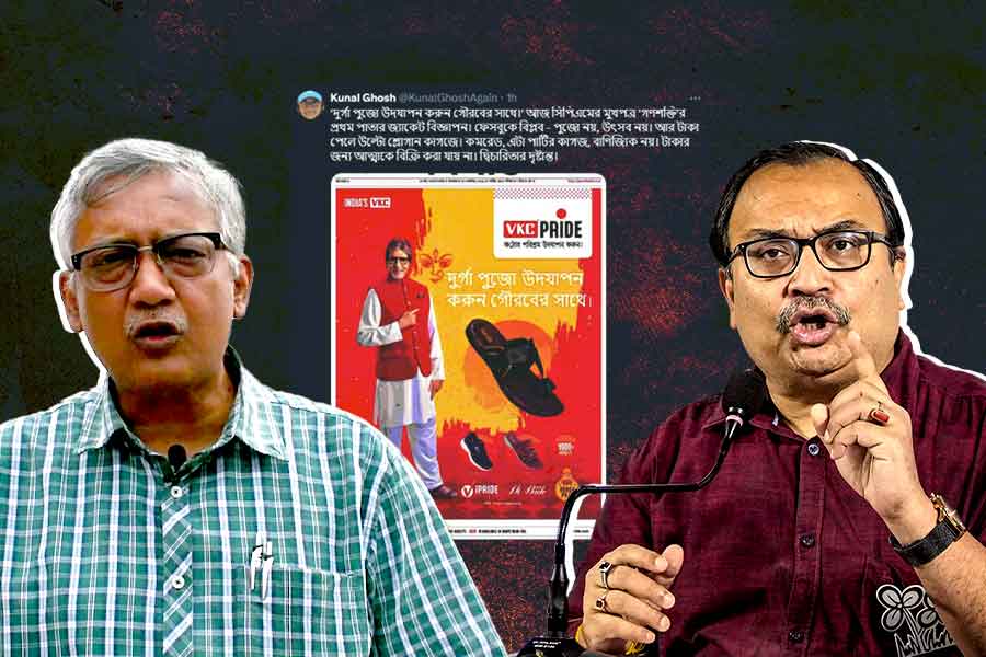 Kunal Ghosh slams Ganashakti over Puja ad