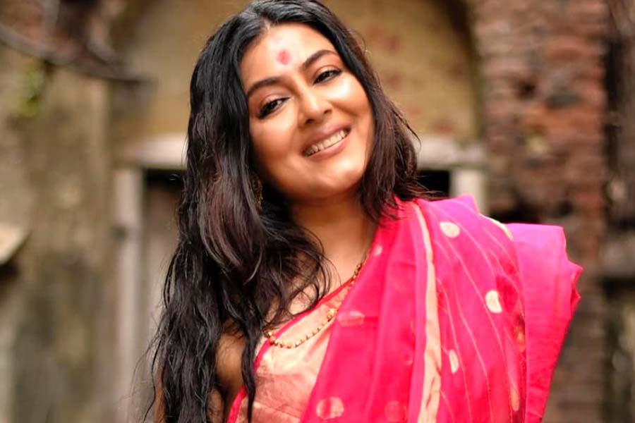 Gargi Roychowdhury Shares Durga Puja plans