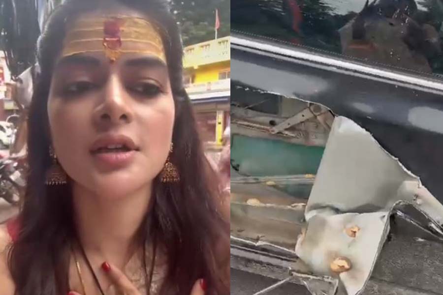 Madhumita Sarcar faced car accident