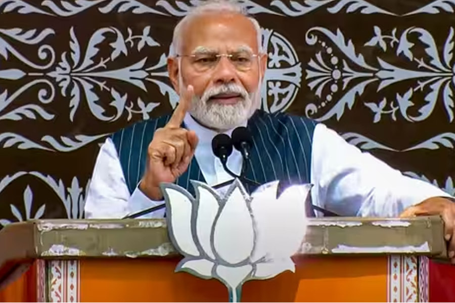 Narendra Modi addresses poll rally's in Kashmir and Haryana