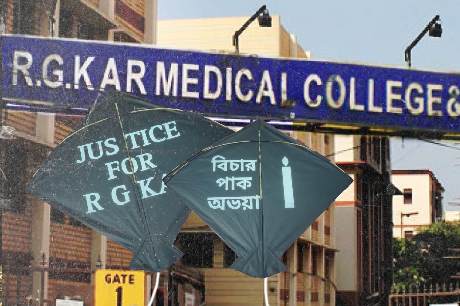 Black and white kites will be used to seek justice on R G Kar issue