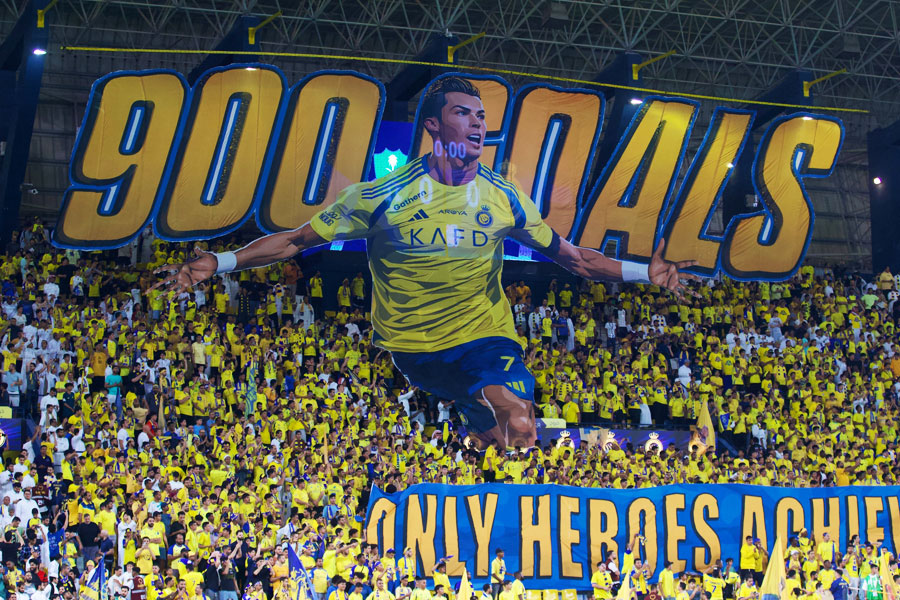 Cristiano Ronaldo gets 'GOAT' tribute as AL Nassr felicitate him with 900 Goals jersey