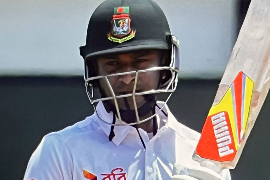 IND vs BAN: Shakib Al Hasan bites helmet strap during batting reason revealed