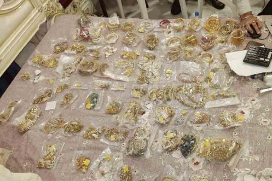 RG Kar Case: Huge number of Gold and Diamond seized by ED from businessman home