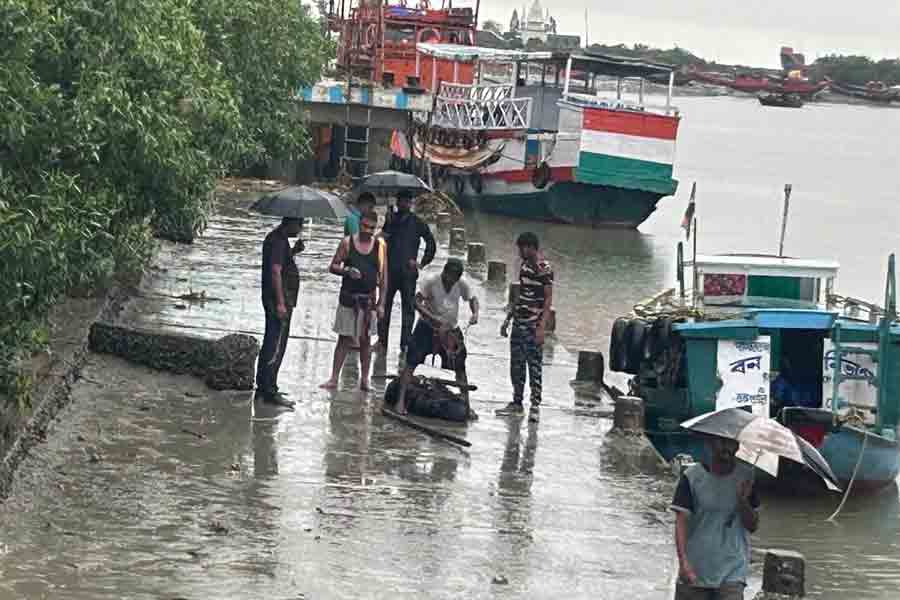 Another body found after trawler drowned in Kakdwip