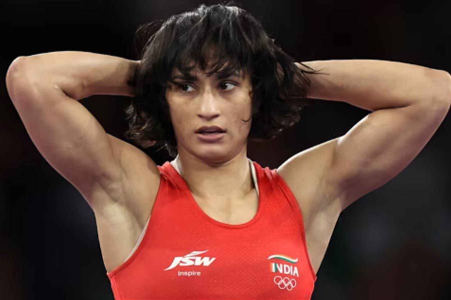 Anti-doping agency serves retired Vinesh Phogat notice