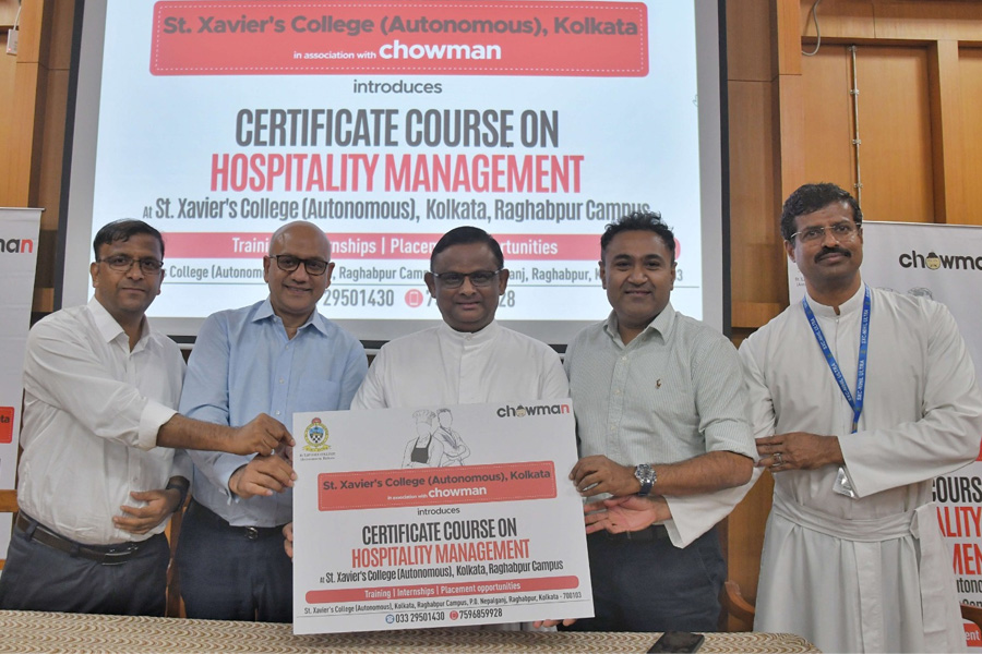 St. Xavier’s College in association with Chowman Launches a Hospitality Management Course