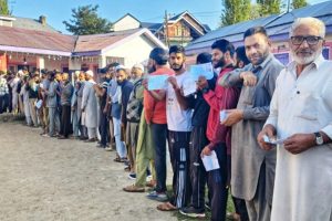 A record number of votes can be read in Kashmir this time