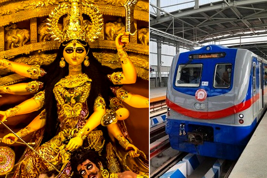 Metro stations near famous pandals of Durga Puja 2024