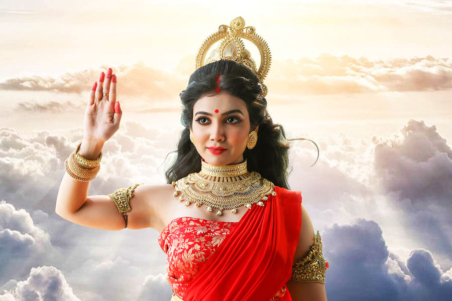 Rajnandini Paul played durga in Hoichoi's Mohishashurmordini series