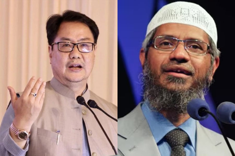 'Anti-India character spewing venom', Kiren Rijiju slams Zakir Naik