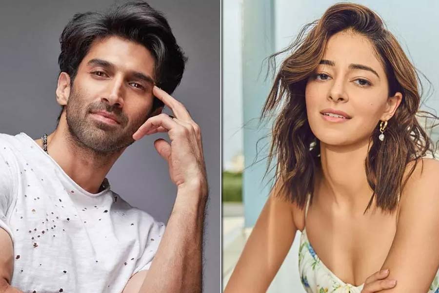 Aditya Roy Kapur Reacts To His Relationship Status Amid Ananya Panday Breakup Buzz