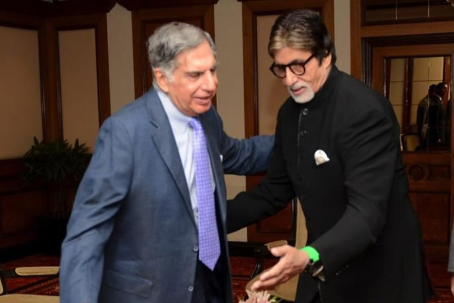 Amitabh-Bachchan-Ratan-Tata-1