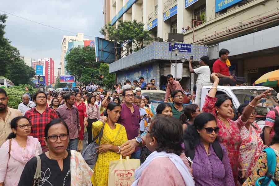 Police allegedly stopped rally of junior doctors in Chandni chowk