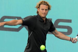 Former Uruguay striker Diego Forlan to make professional tennis debut