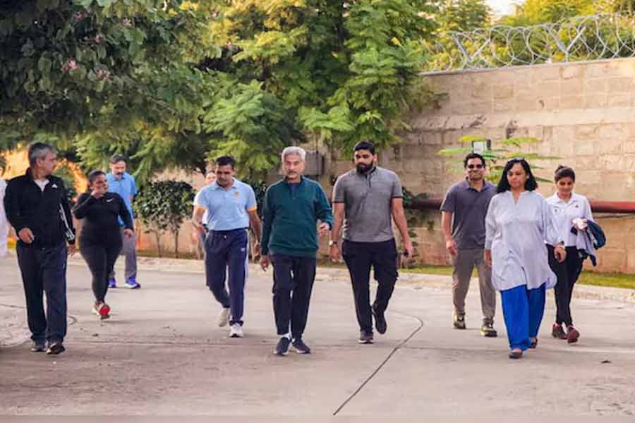 S Jaishankar's With Indian Diplomats In Pak Includes A Morning Walk