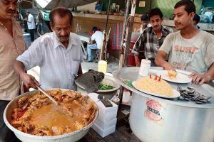 Deputy Mayor will Inspect food stalls on Panchami in Kolkata