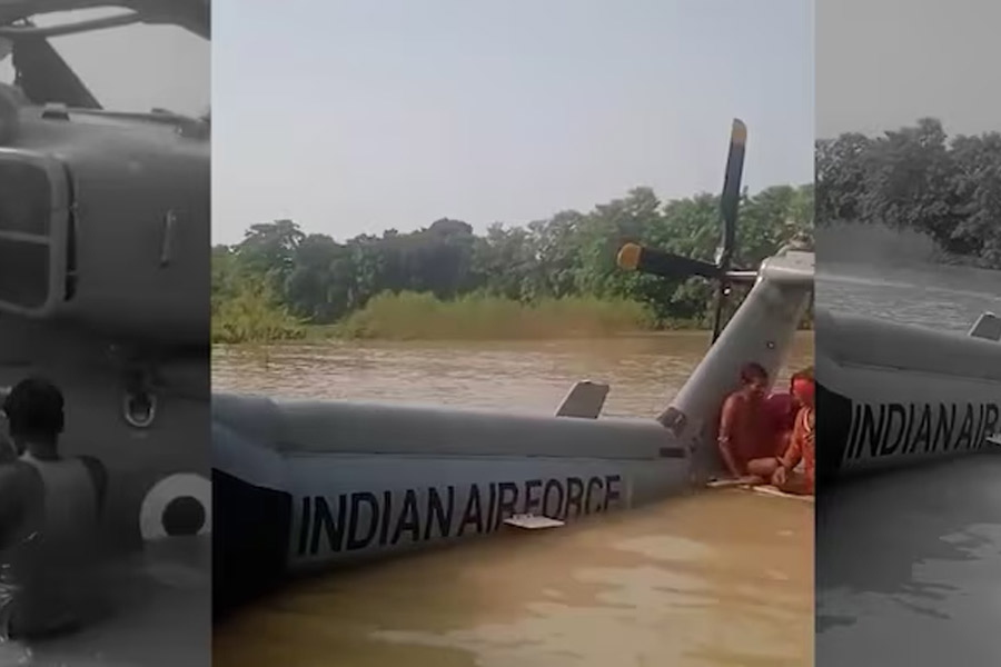 IAF chopper met accident in Bihar during relief operation