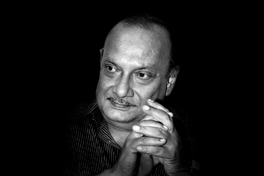 Veteran actor Debraj Roy passes away