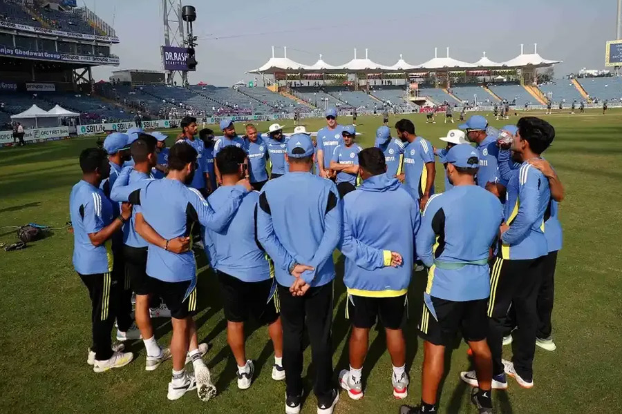 India team practices ahead of third test against New Zealand