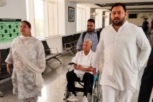 Lalu Yadav, Tejashwi Yadav granted bail by Delhi court in land-for-jobs case