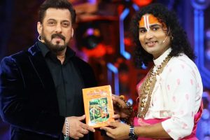 Bigg Boss 18 Premiere: Salman Khan says to Aniruddhacharya what kind of wife he wants