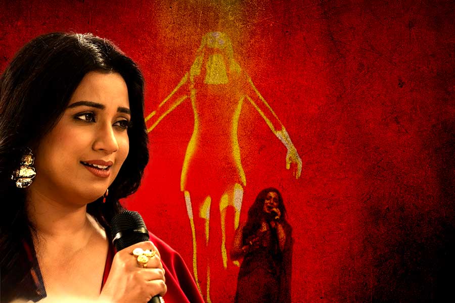 Shreya Ghoshal sang song in Kolkata Concert to Protest violence against women