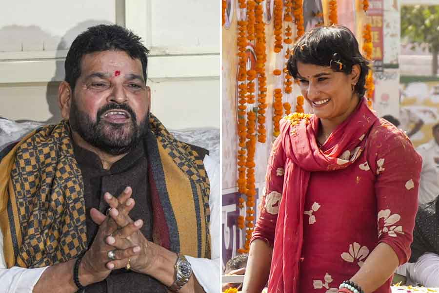 Brij Bhushan Sharan Singh slams Vinesh Phogat and Congress