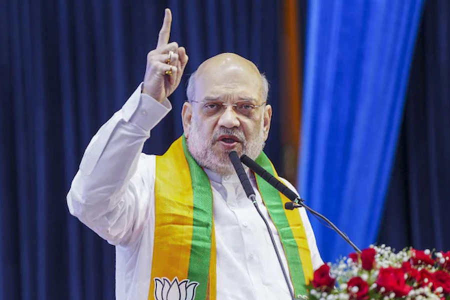 Article 370 won't be restored even if Indira Gandhi returns from heaven Says Amit Shah