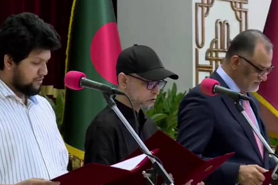 Mostofa Sarwar Farooki takes oath as adviser of Interim Govt in Bangladesh