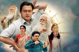 Here is the review of Saswata Chatterjee starrer Jamalaye Jibonto Bhanu movie in tribute of Bhanu Bandopadhyay