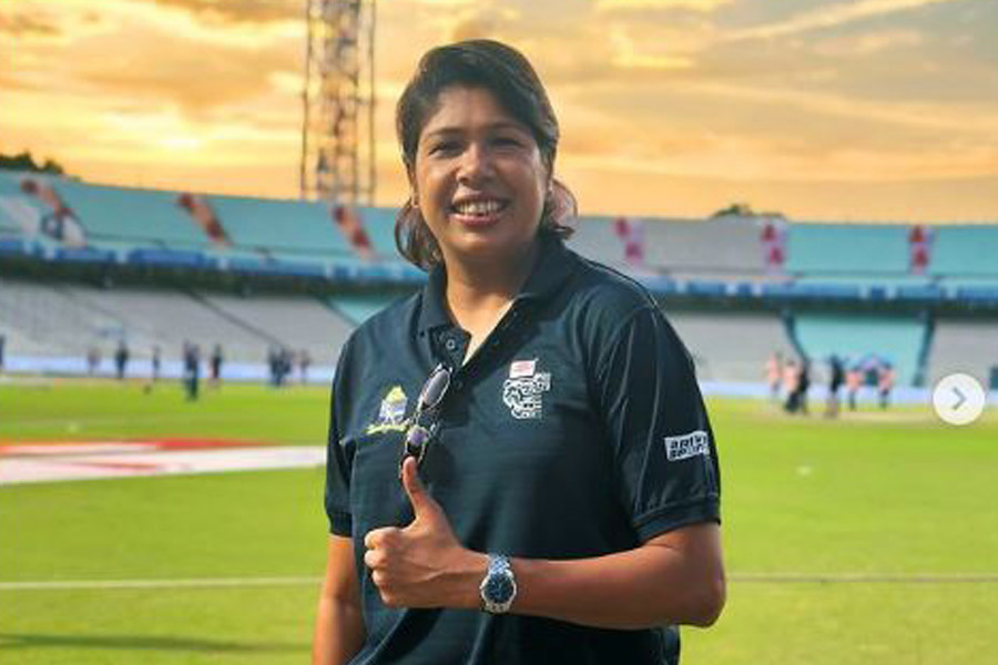 CAB to dedicate a stand in Eden Gardens in Jhulan Goswami's name