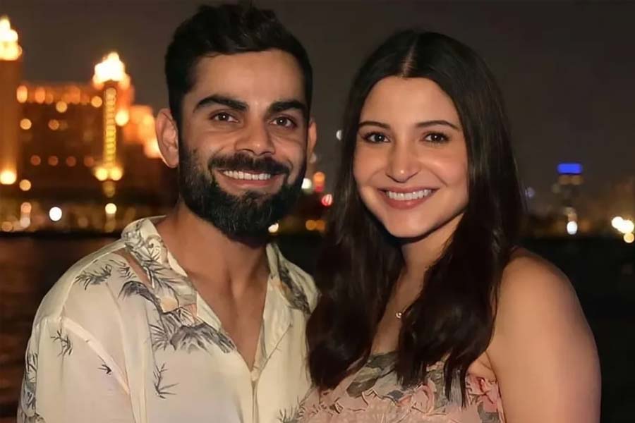 Anushka Sharma wishes Virat Kohli on 36th birthday with 1st pic of son, daughter