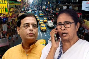 Mamata Banerjee calls to ask transport minister about solution of road accident during meeting