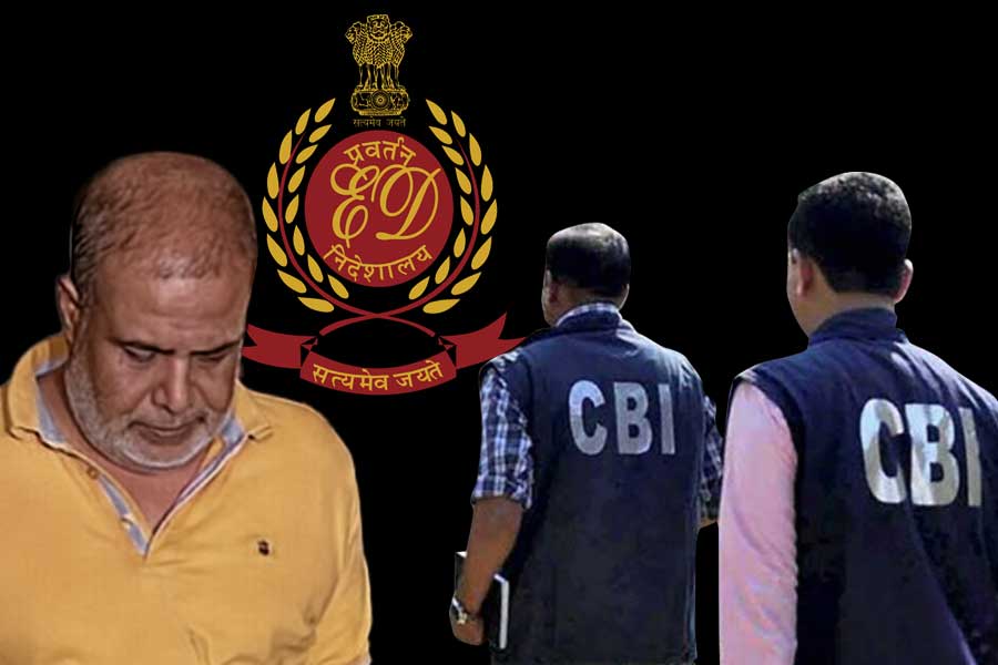 Witness of Municipal recruitment scam case, close aid of Ayan Seal dies