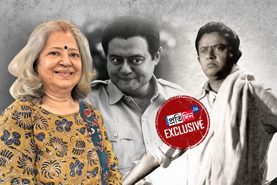 Exclusive: Bhanu Bandopadhyay's daughter Basabi Ghatak Bandyopadhyay about Jamalaye Jibonto Bhanu