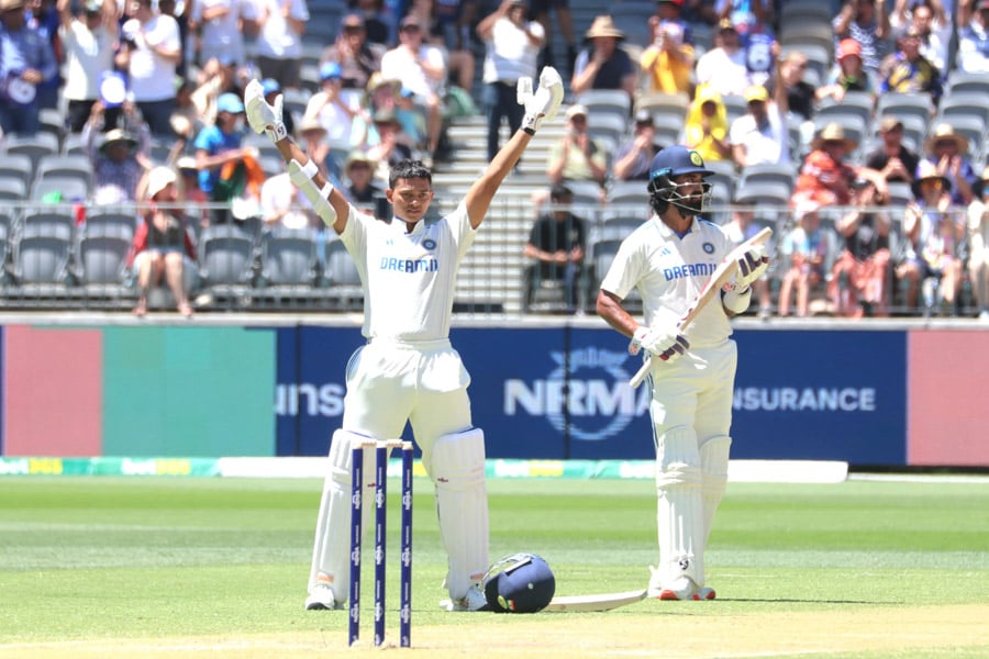 Yashasvi Jaiswal hits century in Perth test